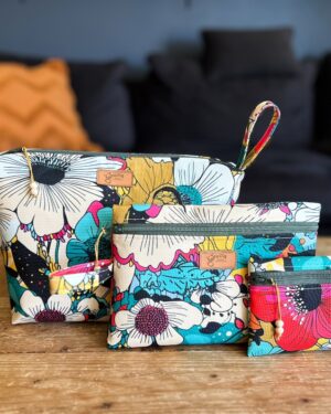 Komplet kosmetyczek - MOC KOLORU