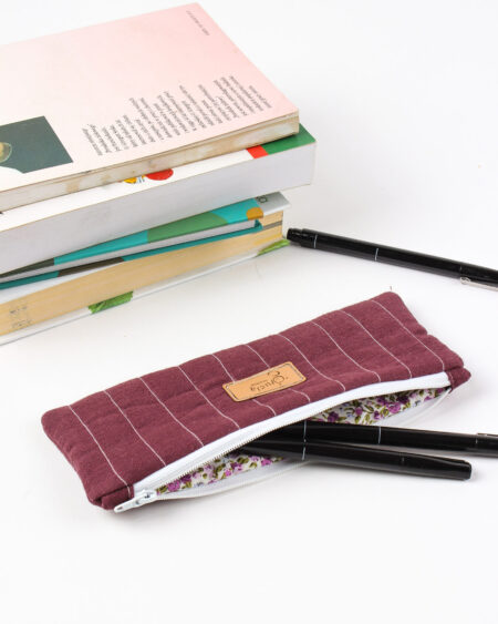 Naturalny piórnik lniany FIOLET