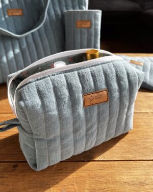 Lniana kosmetyczka box - niebieska