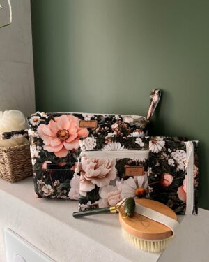 Komplet 3 kosmetyczek – praktyczny prezent dla Babci